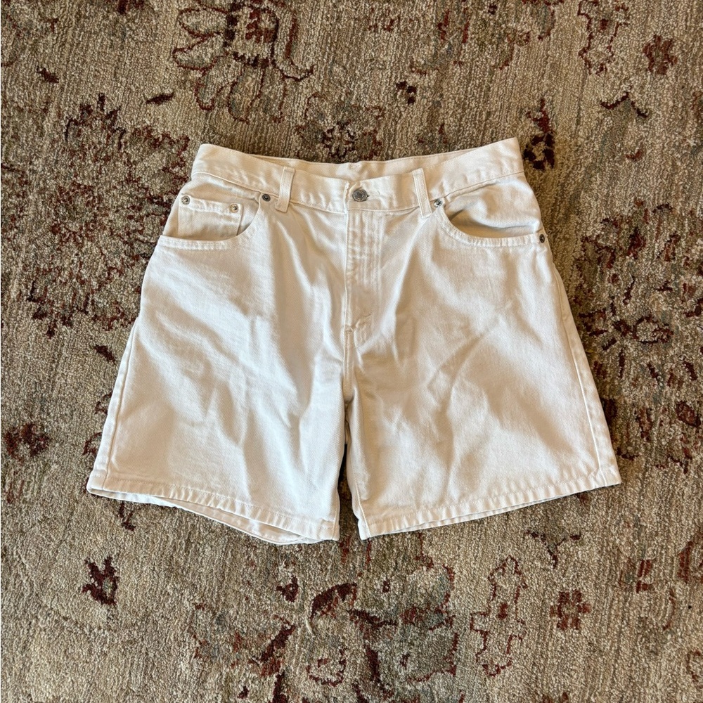 Vintage Classic Levi White Denim Shorts